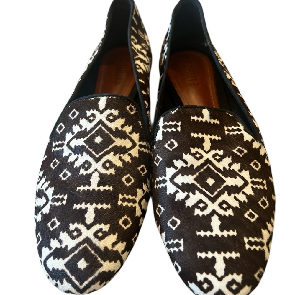 Black and White Cowhide Aztec Patterned Loafers